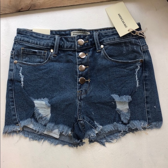 Best denim shorts ever! - Picture 3 of 6